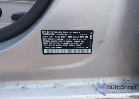 2013 Volkswagen Passat 2.5L Se z USA, uszkodzony, nr VIN 1VWBH7A32DC084892